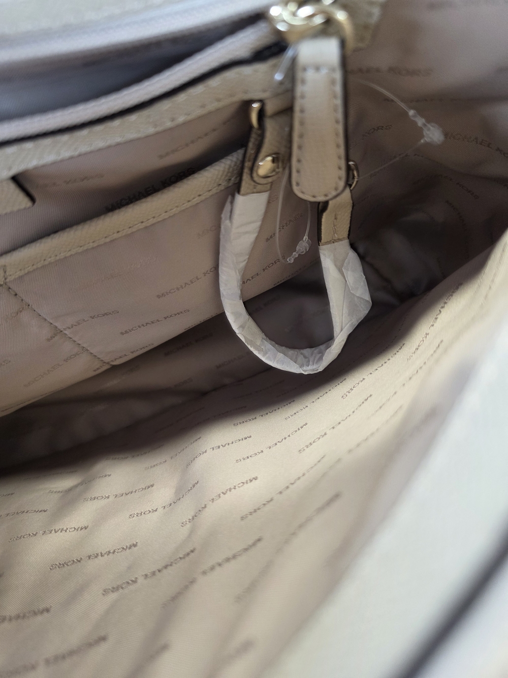Michael Kors Nude Beige Saffiano Leather Tote Bag Work Laptop School Nwot - Picture 11 of 14